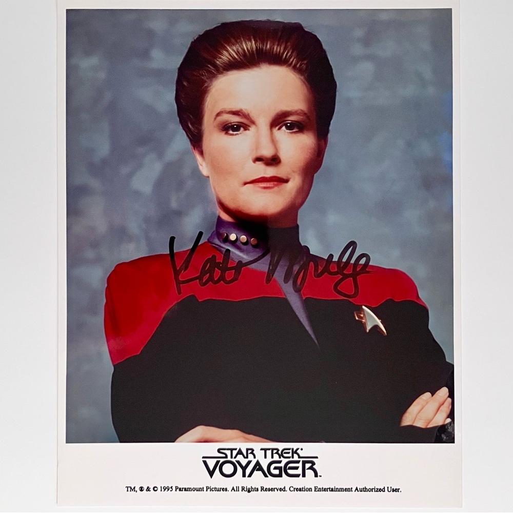 STAR TREK Signed 8x10 Vintage Photo / KATE MULGREW As Captain Janeway / Dented